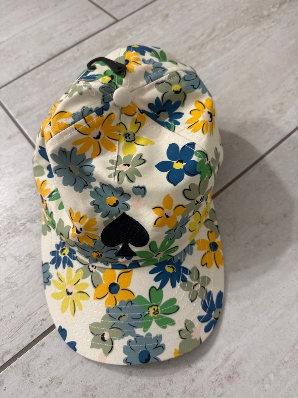 kate spade French Cream Floral Baseball Cap with Black Spade ..nwt